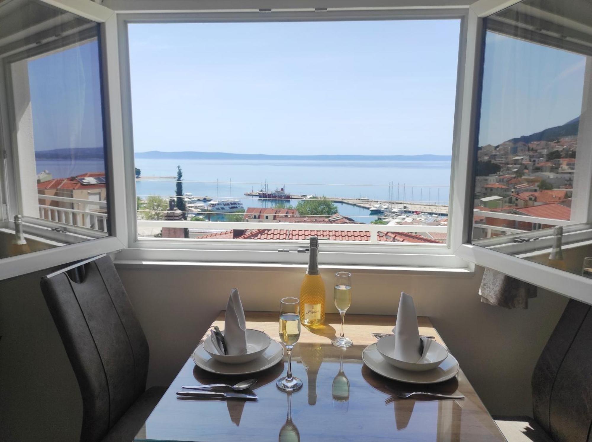 Apartment Topic Baska Voda