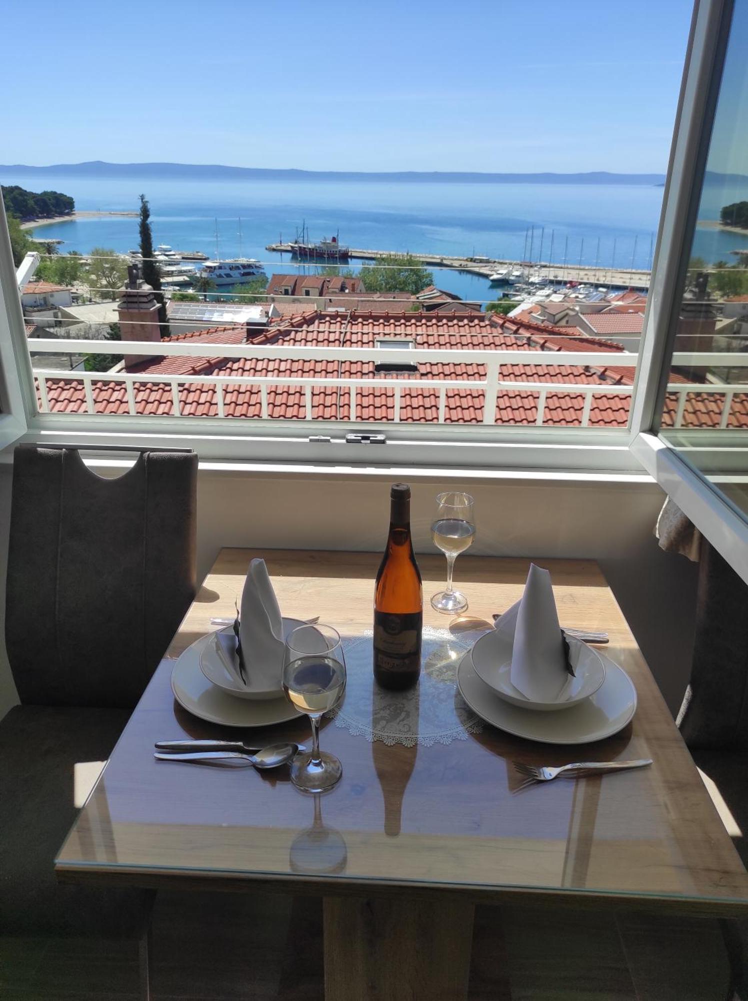 Topic Apartment Baska Voda